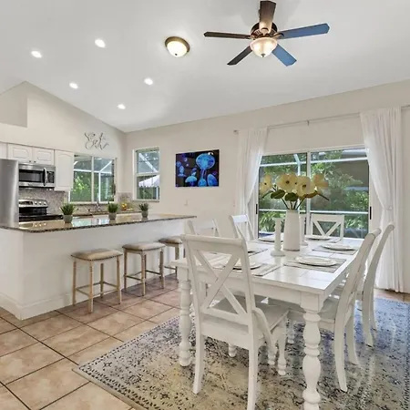 363 Marco Island Villa